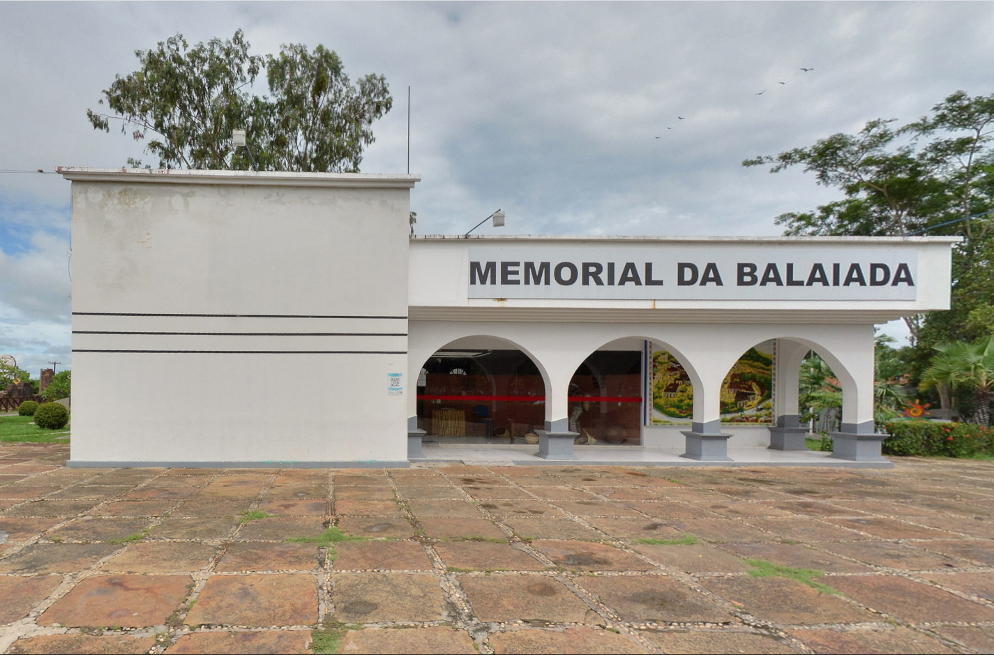 Frente do prédio físico do museu Memorial da Balaiada.